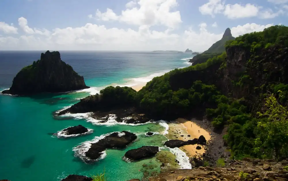 Imagem de destaque: Melhor época para visitar Fernando de Noronha
